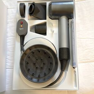 Dyson Supersonic Complete Professional Dryer w/Attachments